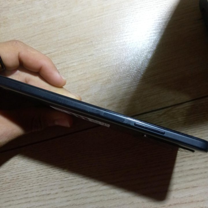 Телефон Poco m4 про