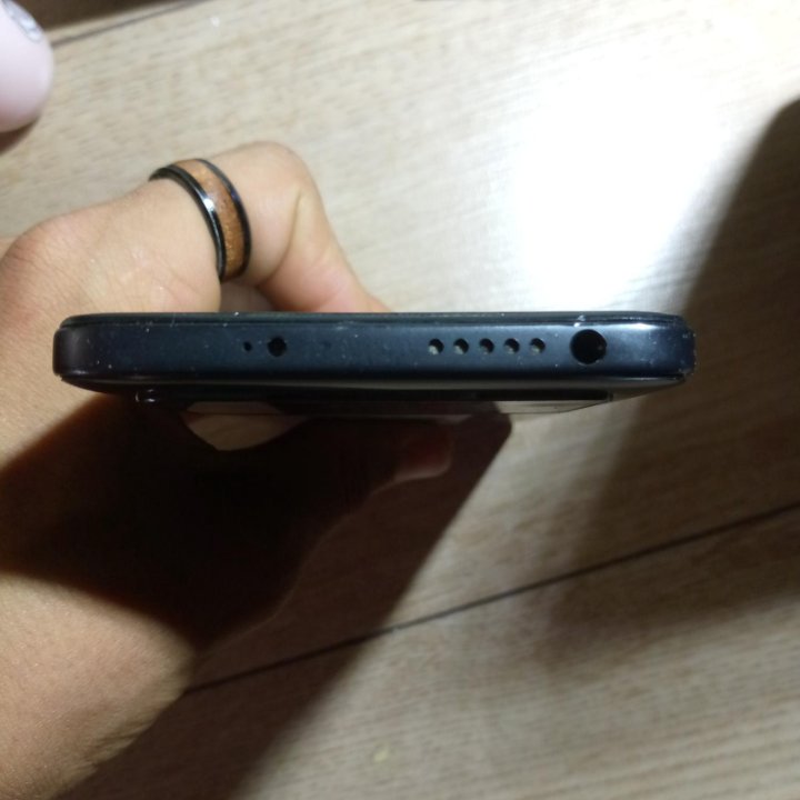 Телефон Poco m4 про