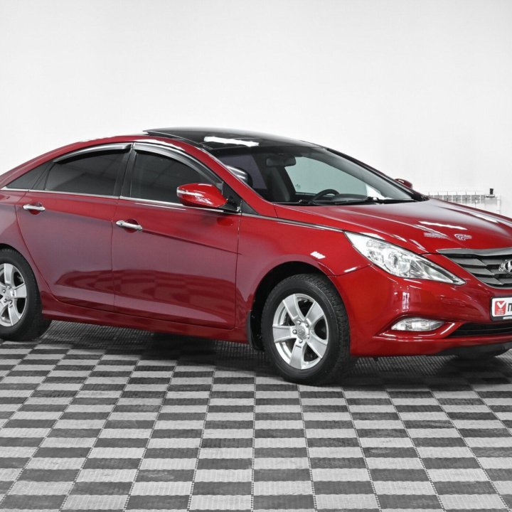 Hyundai Sonata, 2011