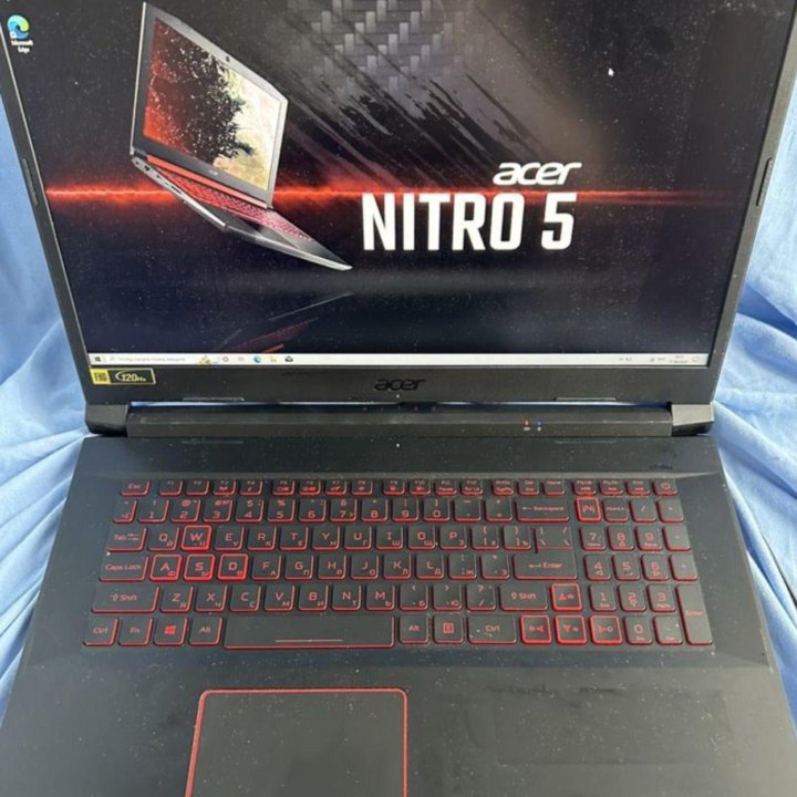 Acer nitro 5 AN517 17.3