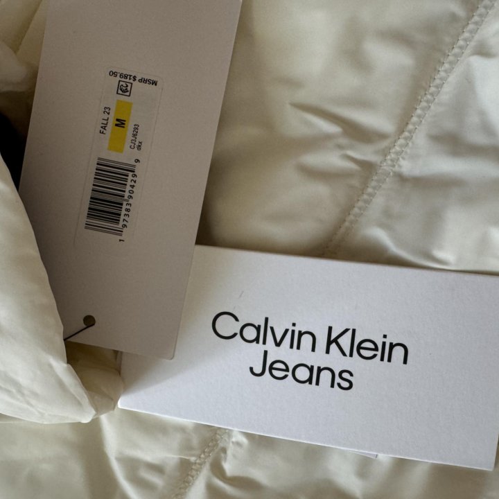 Пальто-пуховик Calvin Klein Jeans