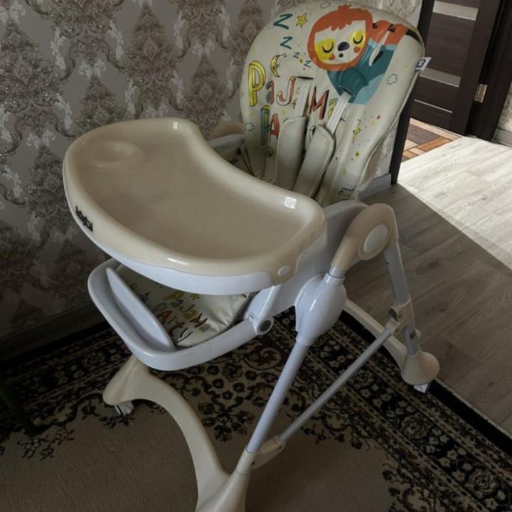 Стул для кормления