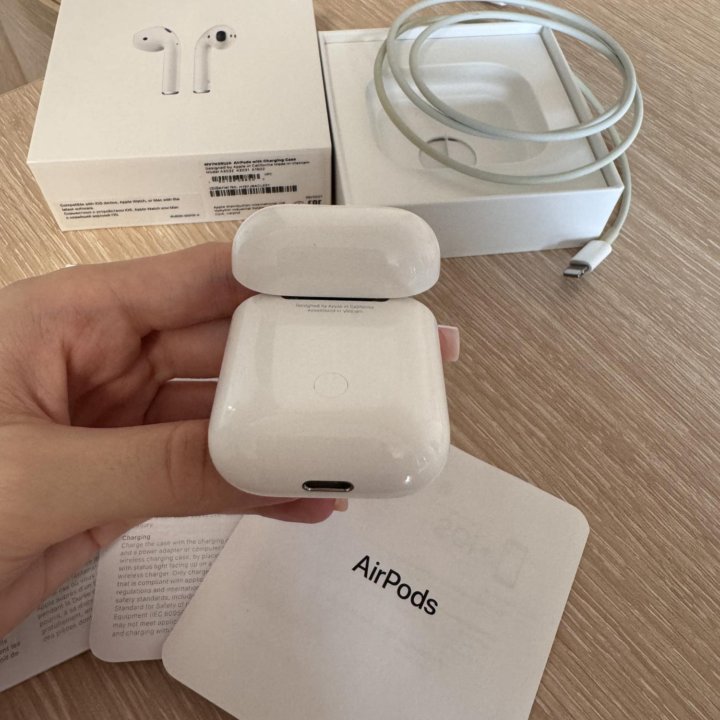 AirPods