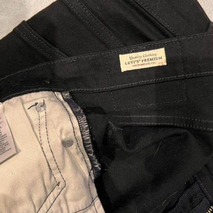 Джинсы Levi’s 512, модель W33,L32 из США