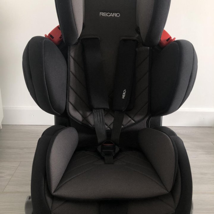 Автокресло Recaro young sport hero 9-18 кг