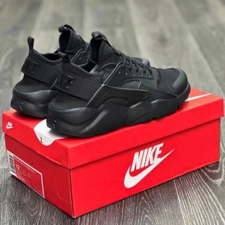 Кроссовки Nike Air Hyarashe