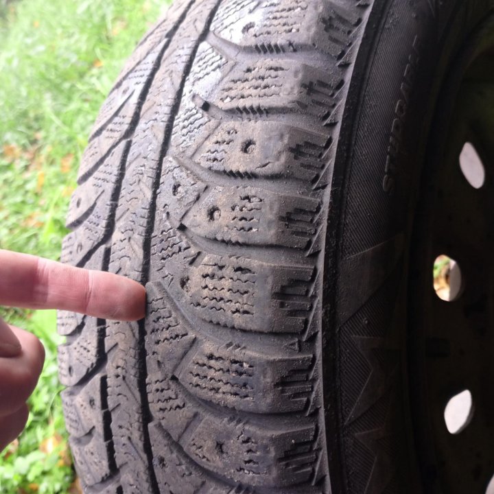 зимние колёса Bridgestone 185\65\r15 4.114.3