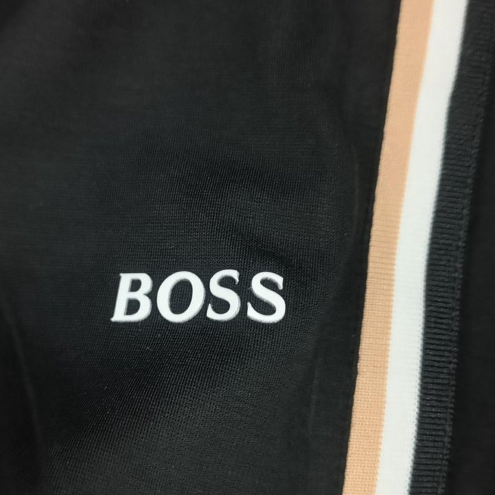 Костюмы Hugo Boss