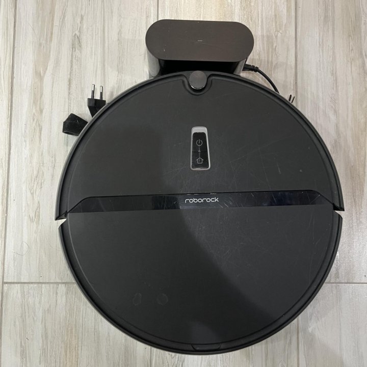 Roborock Робот-пылесос Е5. Моющий