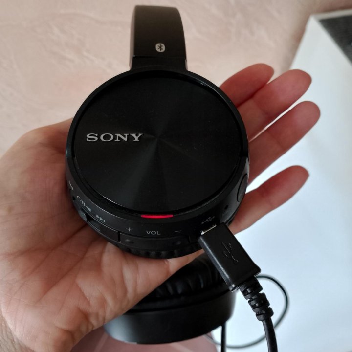 Наушники беспроводные Sony