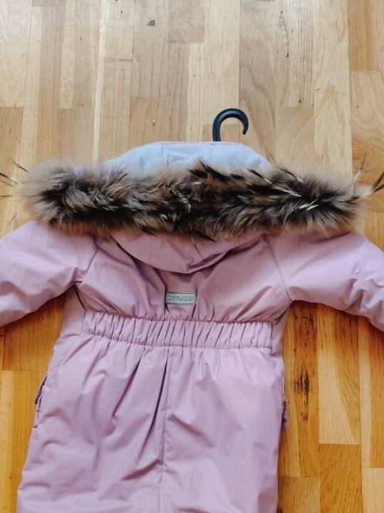 Зимний комбинезон для девочки