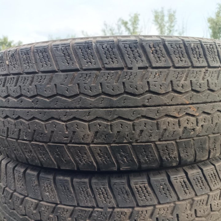 Dunlop, 225/60/17.5 поштучно