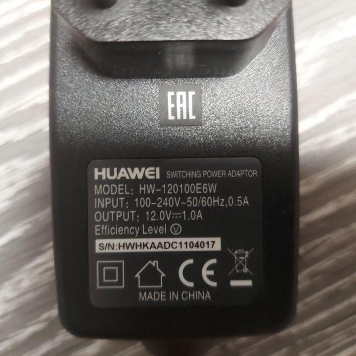 Wifi роутер Huawei