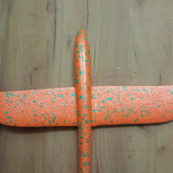 Самалётик летаеший играшка