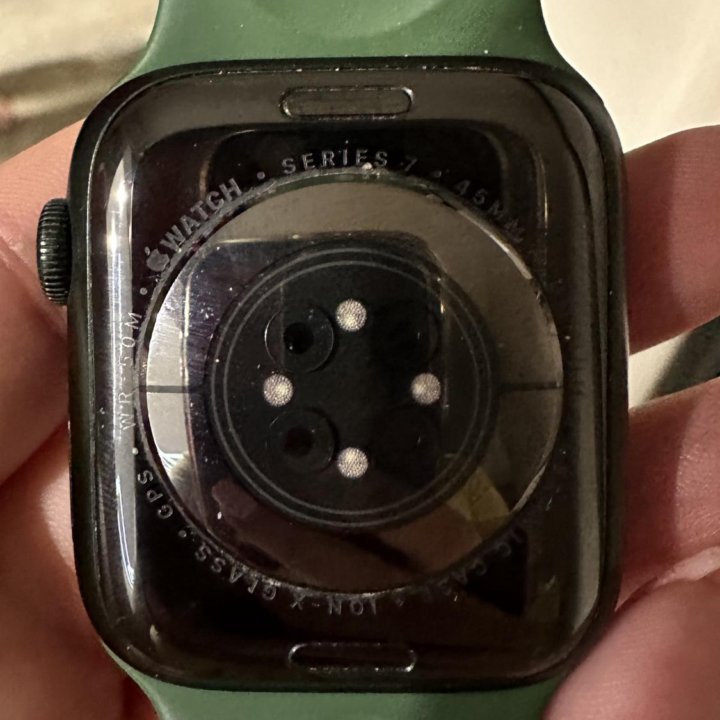 Часы APPLE WATCH 7