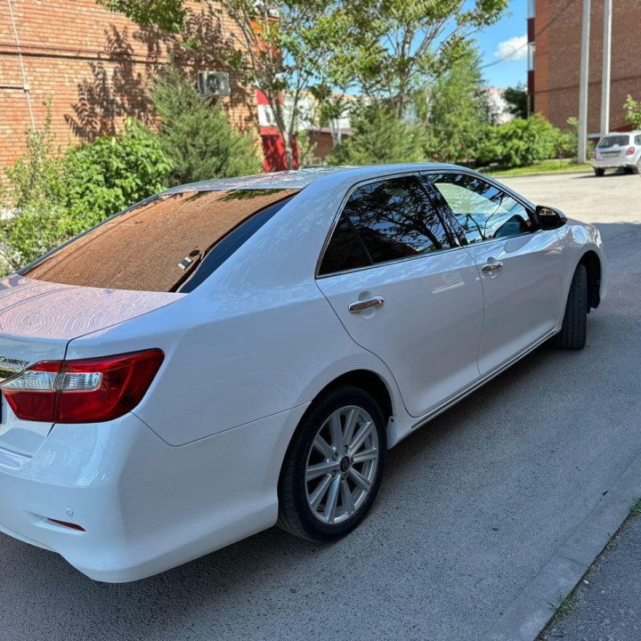 Toyota Camry, 2012