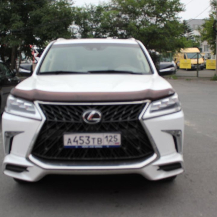 Lexus LX, 2019