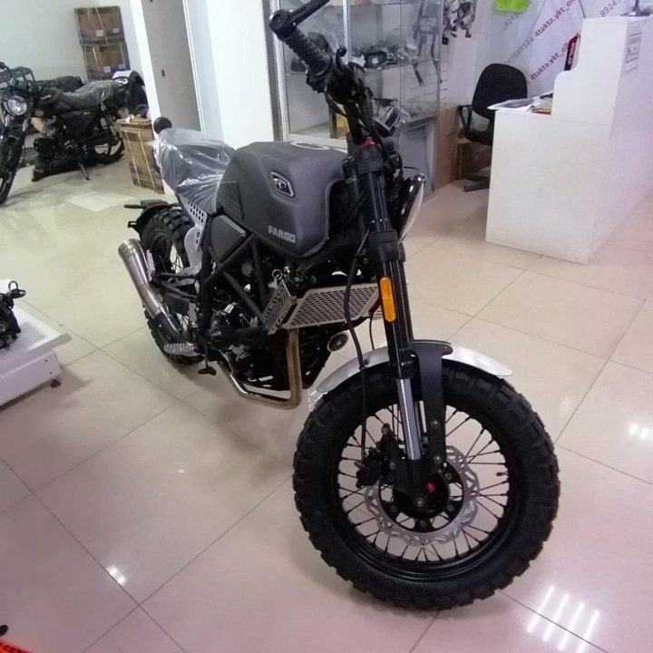 Regulmoto FARGO 300