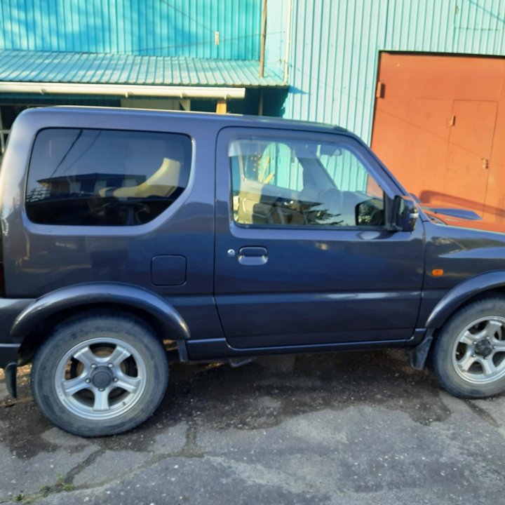 Suzuki Jimny, 2011