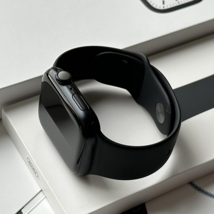 Apple Watch Series 7 45 мм Midnight