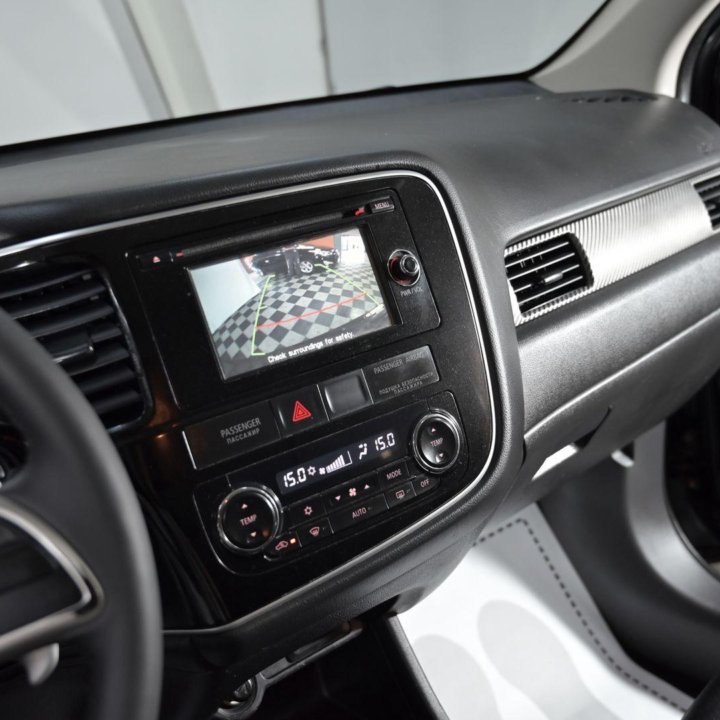 Mitsubishi Outlander, 2013