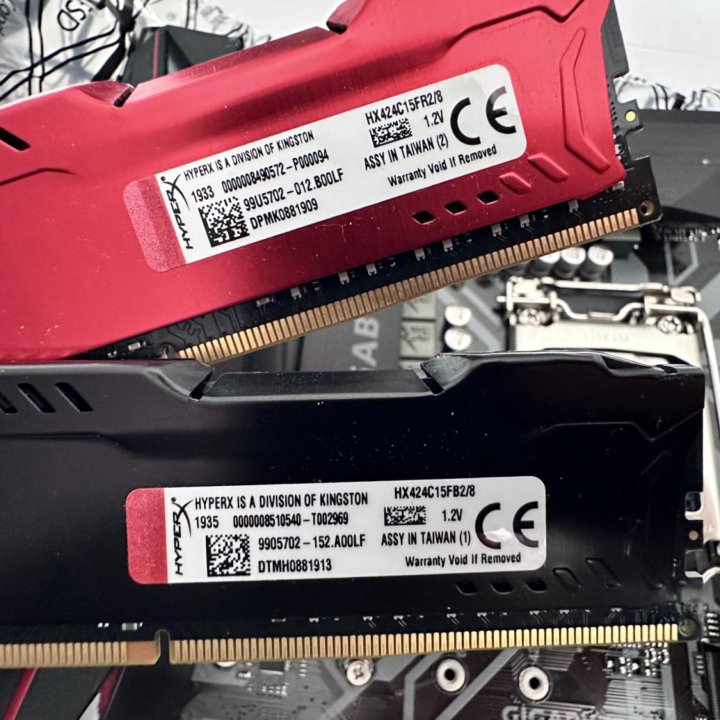 Оперативка HyperX DDR4