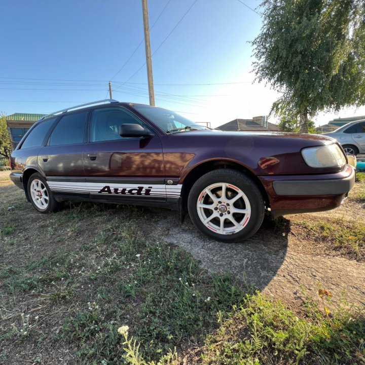 Audi 100, 1993