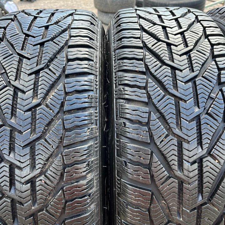 Зима Tigar Winter 215/55 R16 97H