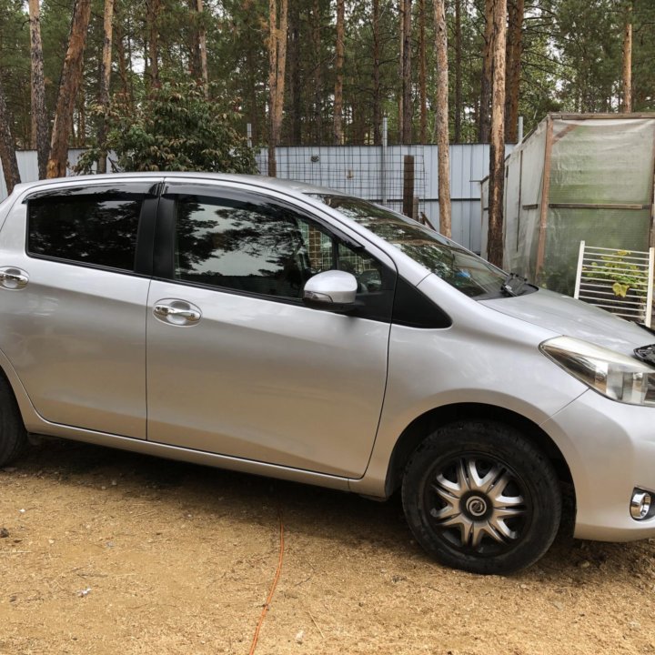 Toyota Vitz, 2012