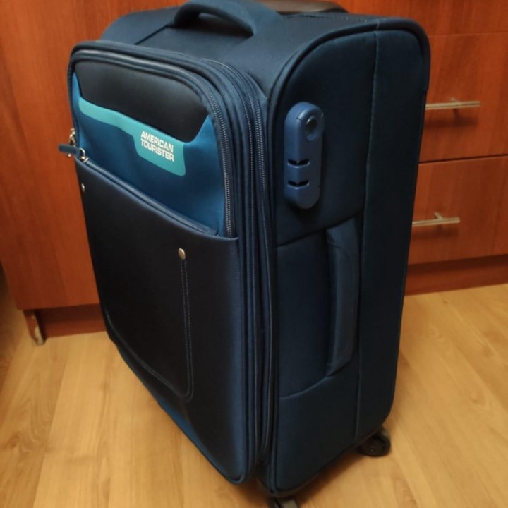 Чемодан American Tourister S