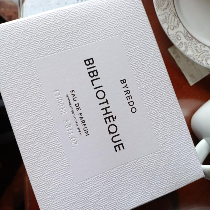 Парфюм BYREDO Библиотека.