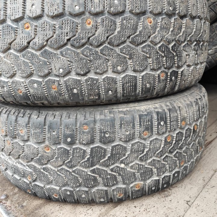 205/60 R16