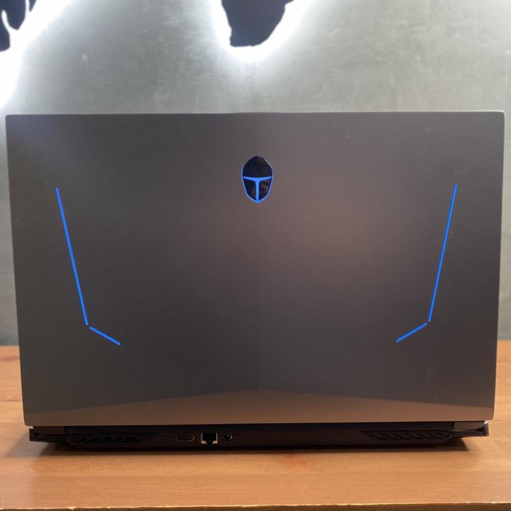 TundeRobot IPS144Hz 17,3