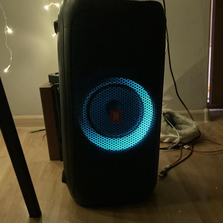 JBL Partybox on-the-go