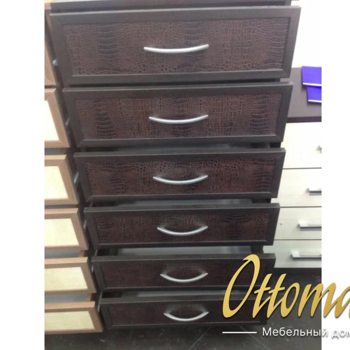 Комод в гостиную