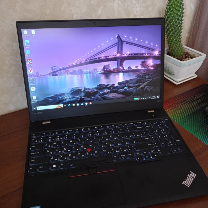 Ноутбук Lenovo T570 i7 8/256 940MX