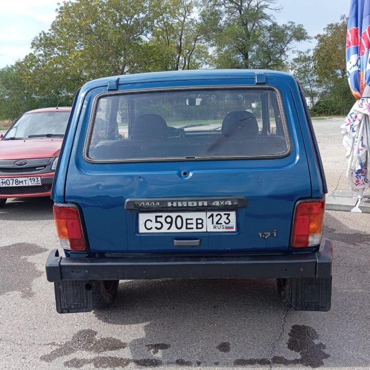 ВАЗ (Lada) Niva (4x4/Legend), 2001