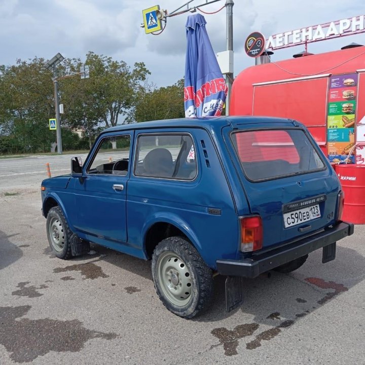 ВАЗ (Lada) Niva (4x4/Legend), 2001