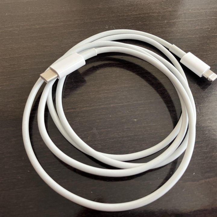 Кабель Apple USB-C to Lightning 1м