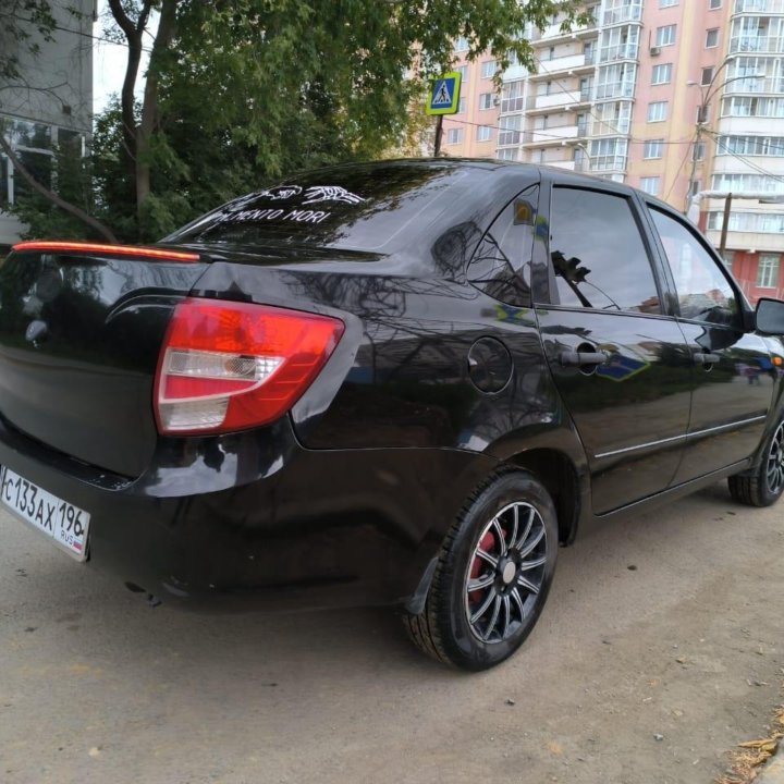 ВАЗ (Lada) Granta, 2014