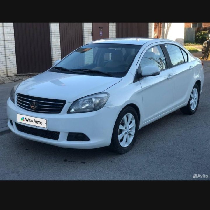 Hyundai Accent, 2011