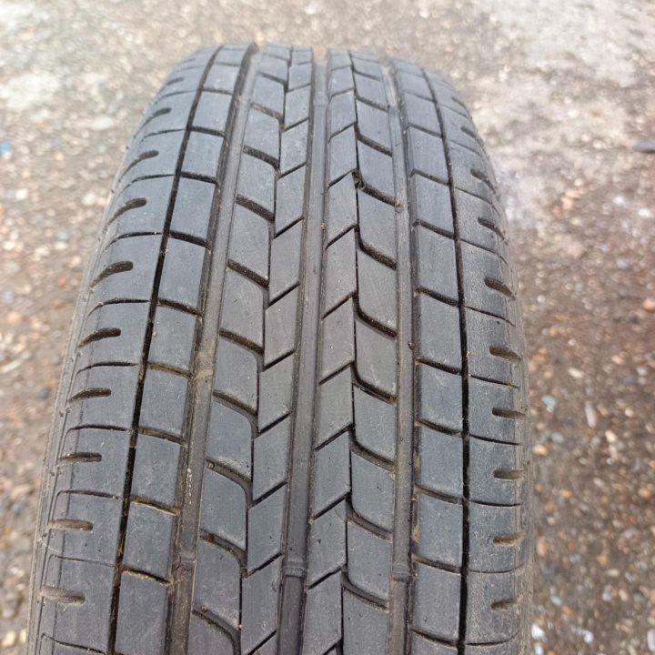 205/70 R15 Bridgestone B-RV AQ