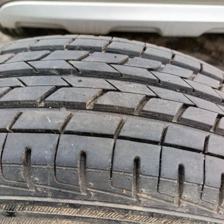 205/70 R15 Bridgestone B-RV AQ