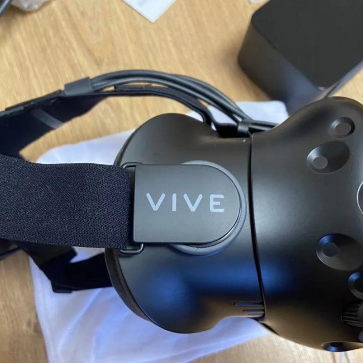 VR шлем htc vive 1.0