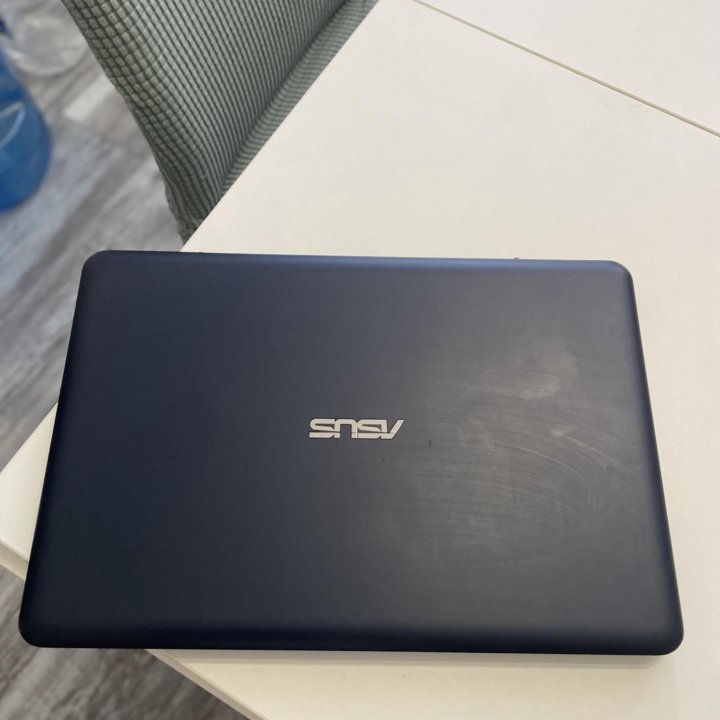 Ноутбук ASUS X205T