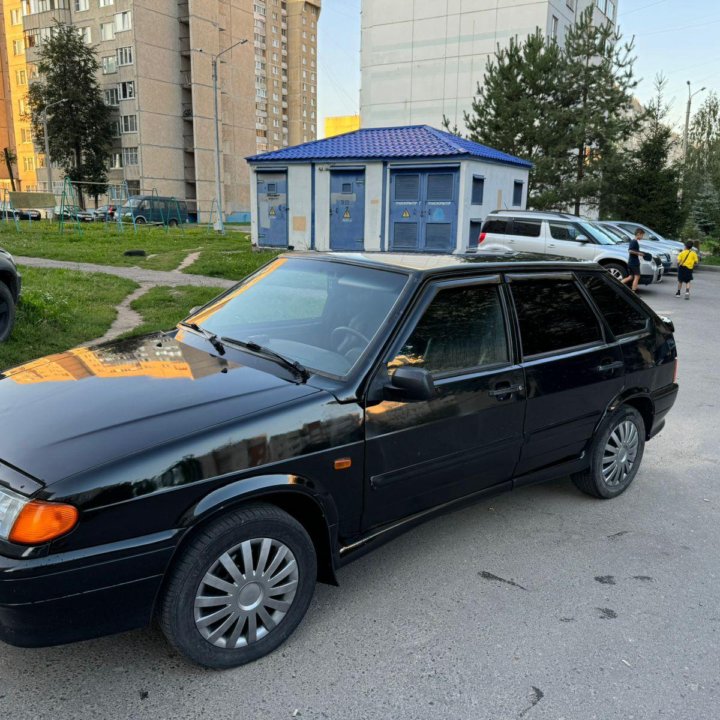 ВАЗ (Lada) 2114, 2010