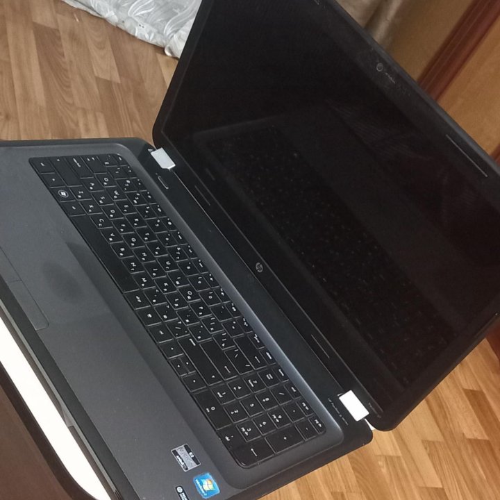 Ноутбук HP g7