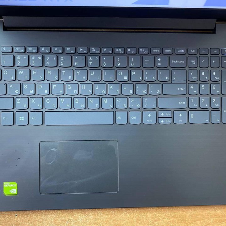 Lenovo Ideapad i3 7020 \ DDR4 12Gb \ SSD 512Gb