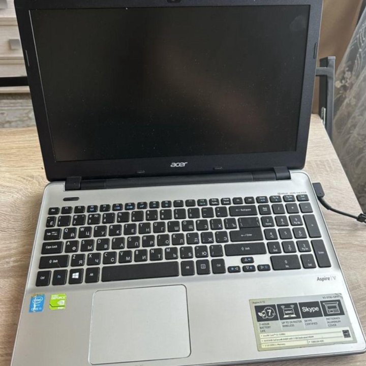 Acer V3-572G, игровой ноутбук GF840, i5, 8, SSD