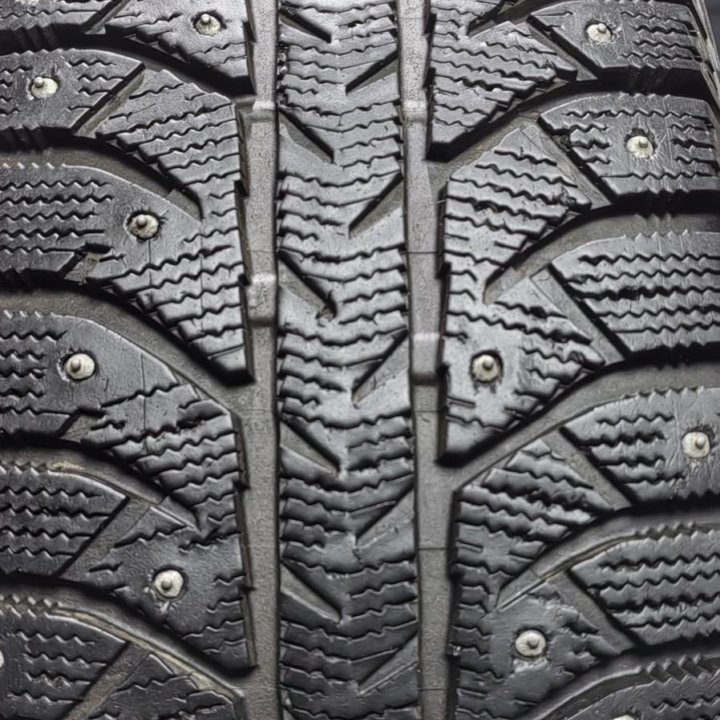 205/65R16 95T Bridgestone Ice Cruiser 7000 одна